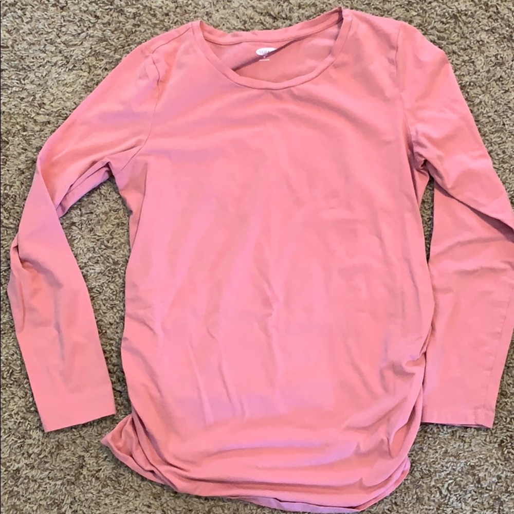 Old navy fitted maternity shirt